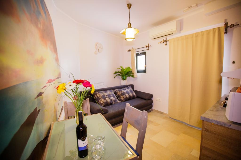 Studio Apartments Bonaca Split Exterior foto